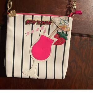 Betsy Johnson Daiquiri Crossbody Bag: Trendy‎ Fashion Must-Have Tropical Beachy